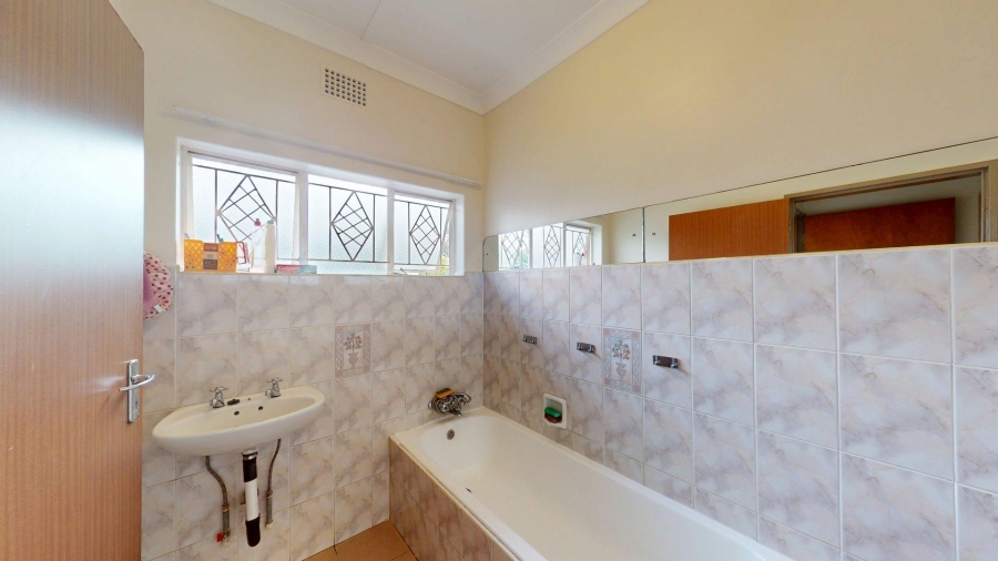 3 Bedroom Property for Sale in Potchefstroom North West